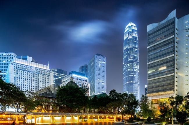 我想在香港注冊一家外貿(mào)公司，該怎么辦?